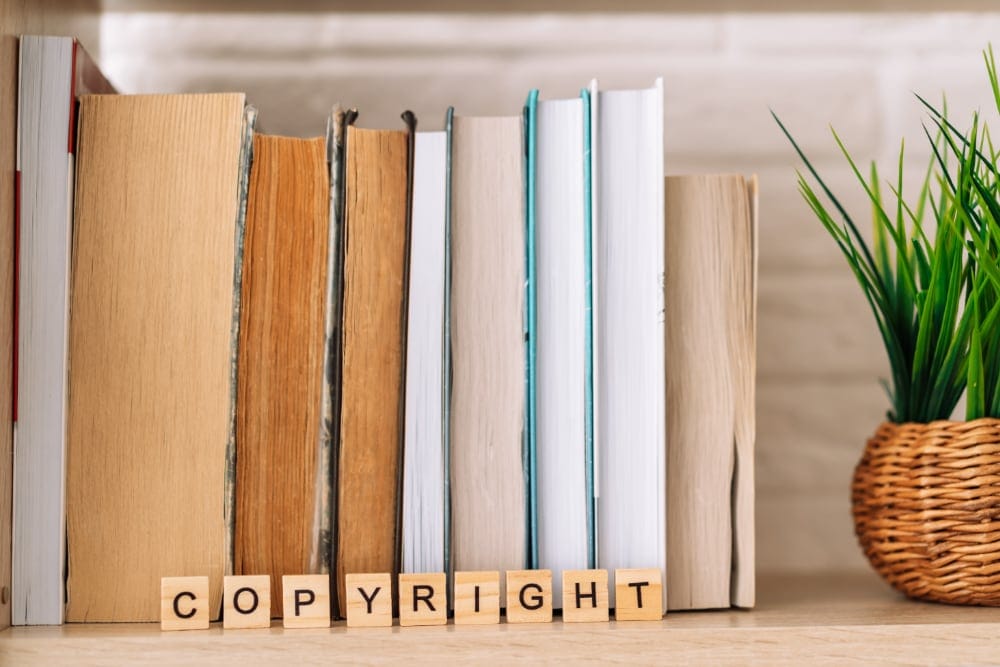 Razuna - Online tools for checking copyright status